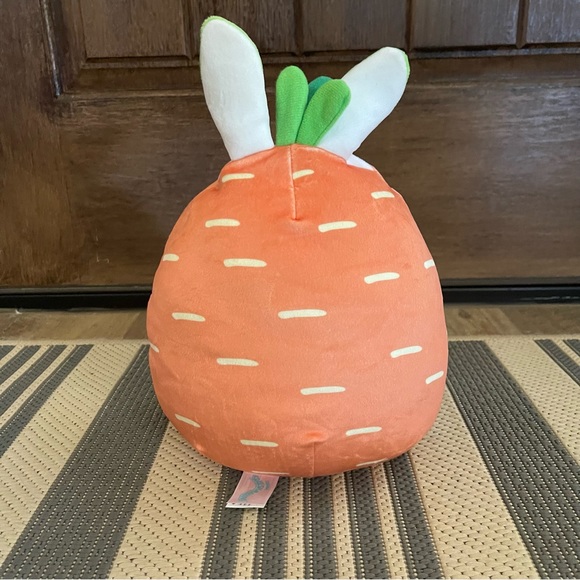 Squishmallows | Caroleena the Carrot 8” - Picture 2 of 4